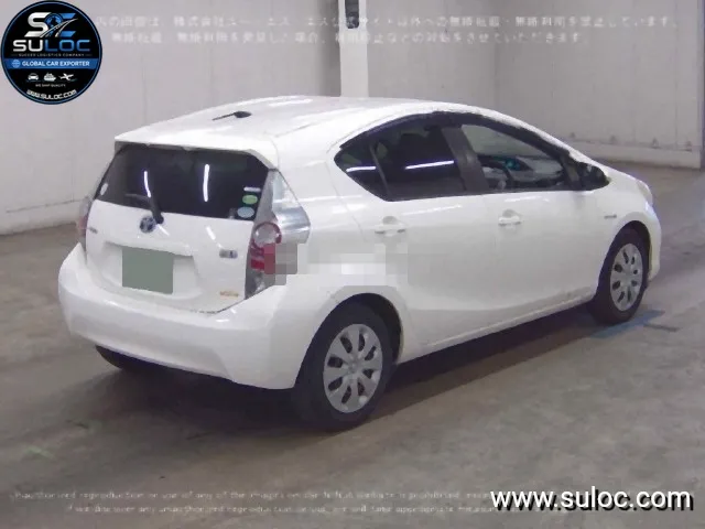 TOYOTA AQUA HYBRID gallery