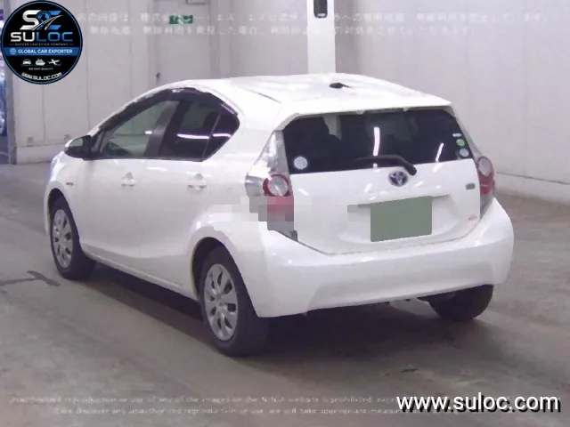 TOYOTA AQUA HYBRID gallery
