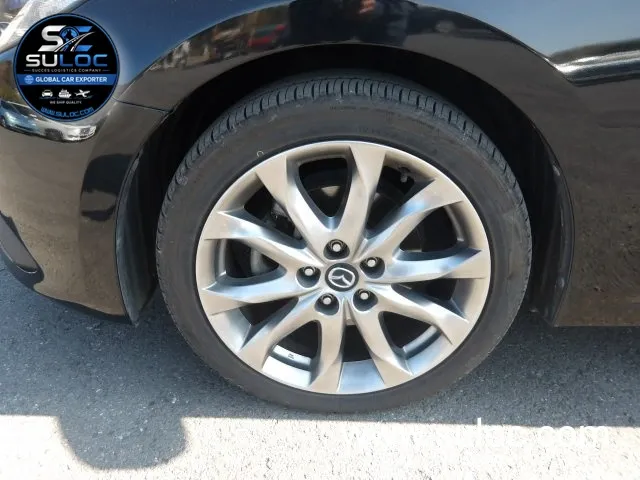MAZDA AXELA gallery