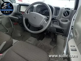 NISSAN CLIPPER VAN gallery