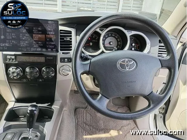 TOYOTA HILUX SURF SSR-X gallery