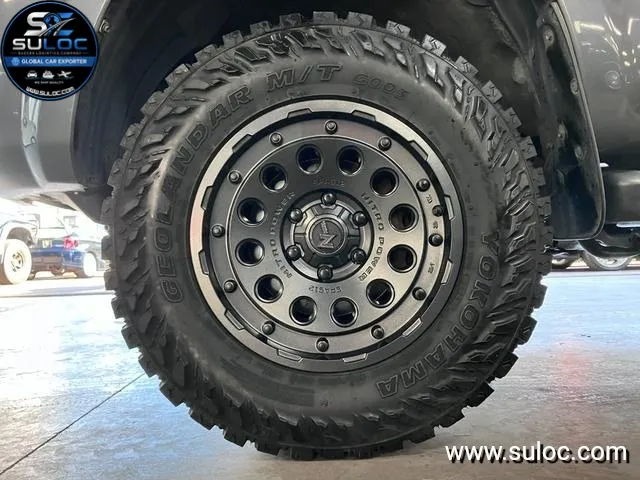 TOYOTA HILUX SURF SSR-X LIMITED gallery