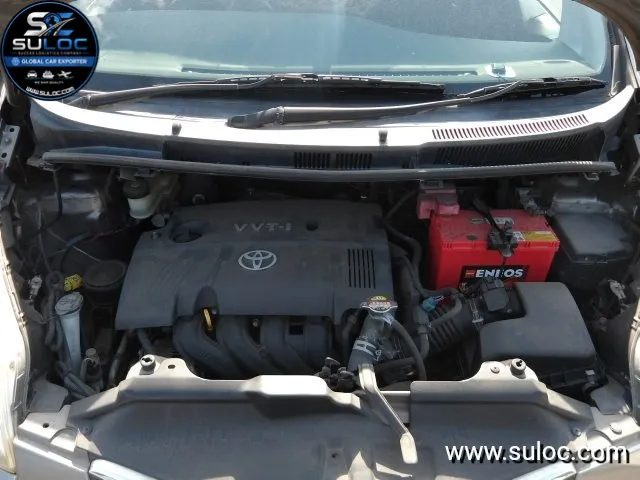 TOYOTA RACTIS gallery