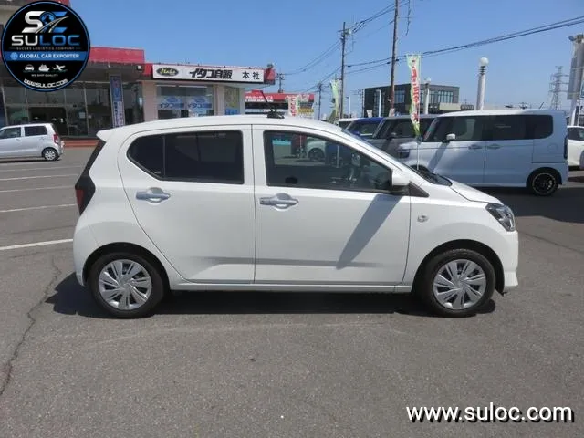 TOYOTA PIXIS EPOCH X SA III gallery