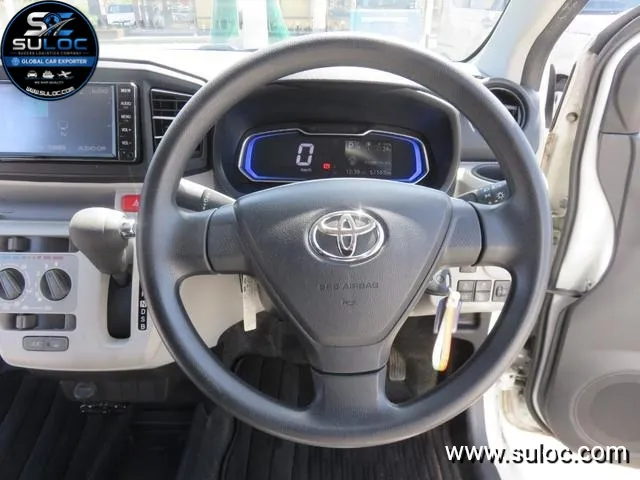 TOYOTA PIXIS EPOCH X SA III gallery