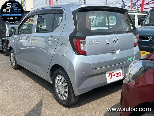 TOYOTA PIXIS EPOCH X SA III 2 gallery
