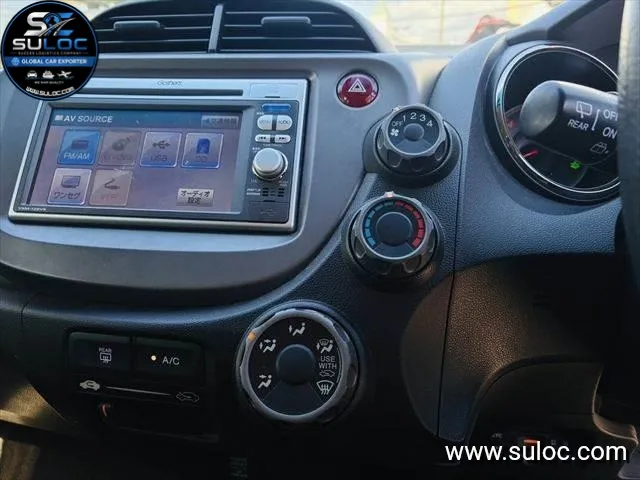 HONDA FIT 13G gallery