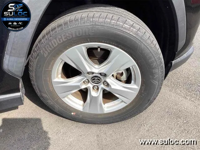 TOYOTA RAV4 X gallery