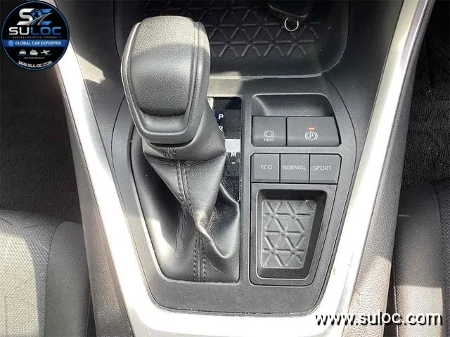 TOYOTA RAV4 X gallery