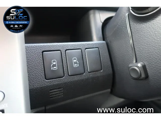 TOYOTA NOAH SI 2012 gallery