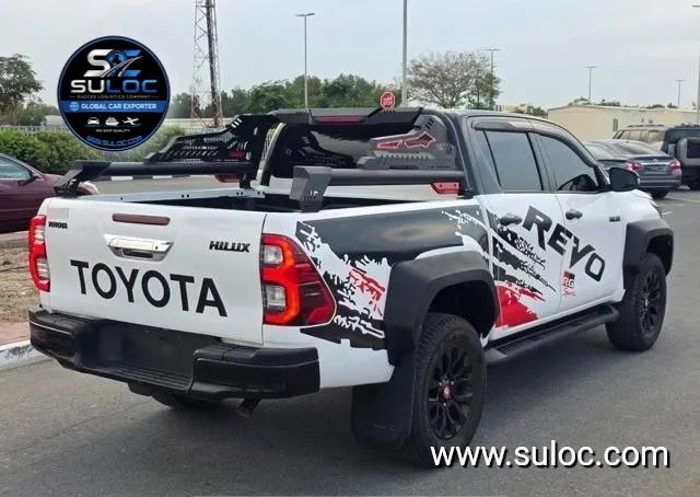 TOYOTA Hilux gallery