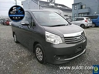 TOYOTA Noah grey gallery