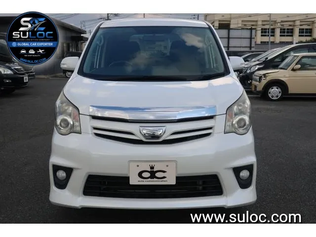 TOYOTA NOAH SI 2012